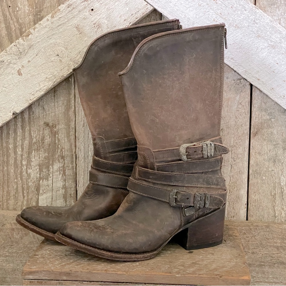 Freebird by Steven Pikes Boot in Stone